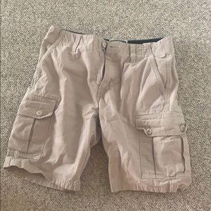 Men’s size 30 cargo shorts